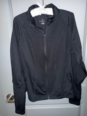 Danskin Black Full-Zip Lightweight Jacket